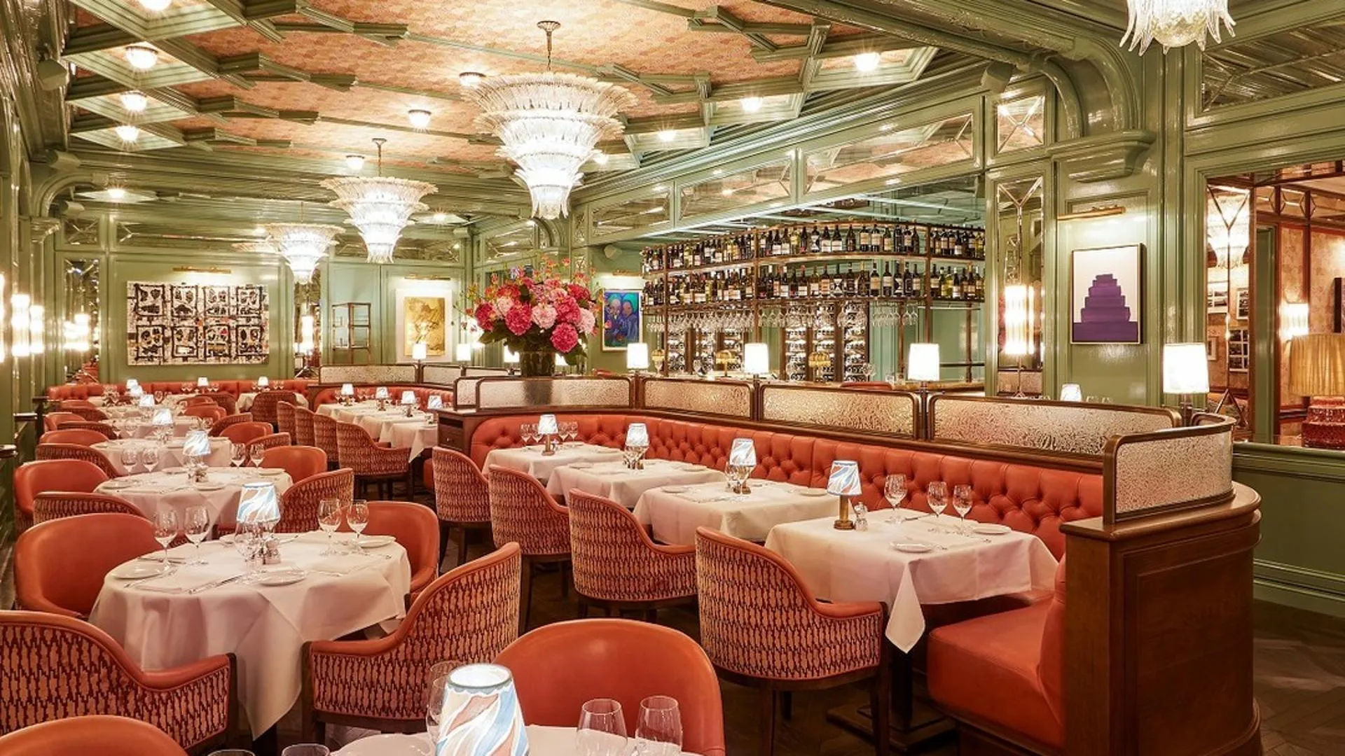 Top Restaurants in Zürich: A Culinary Journey to Explore Before and After Your Transfer